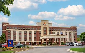 Comfort Suites Outlet Center